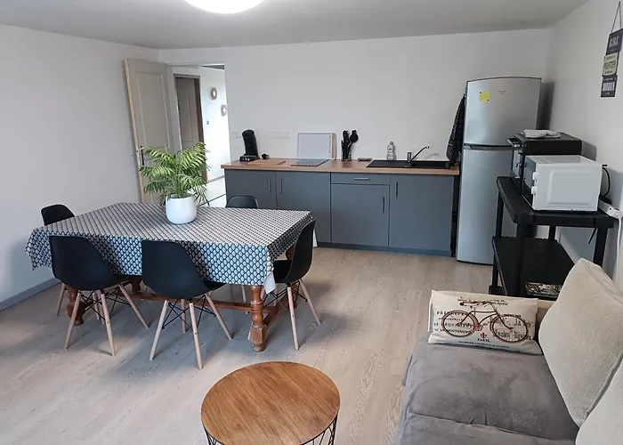 Maison A La Campagne * Biras